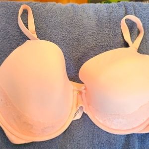 Victoria's secret light pink bra